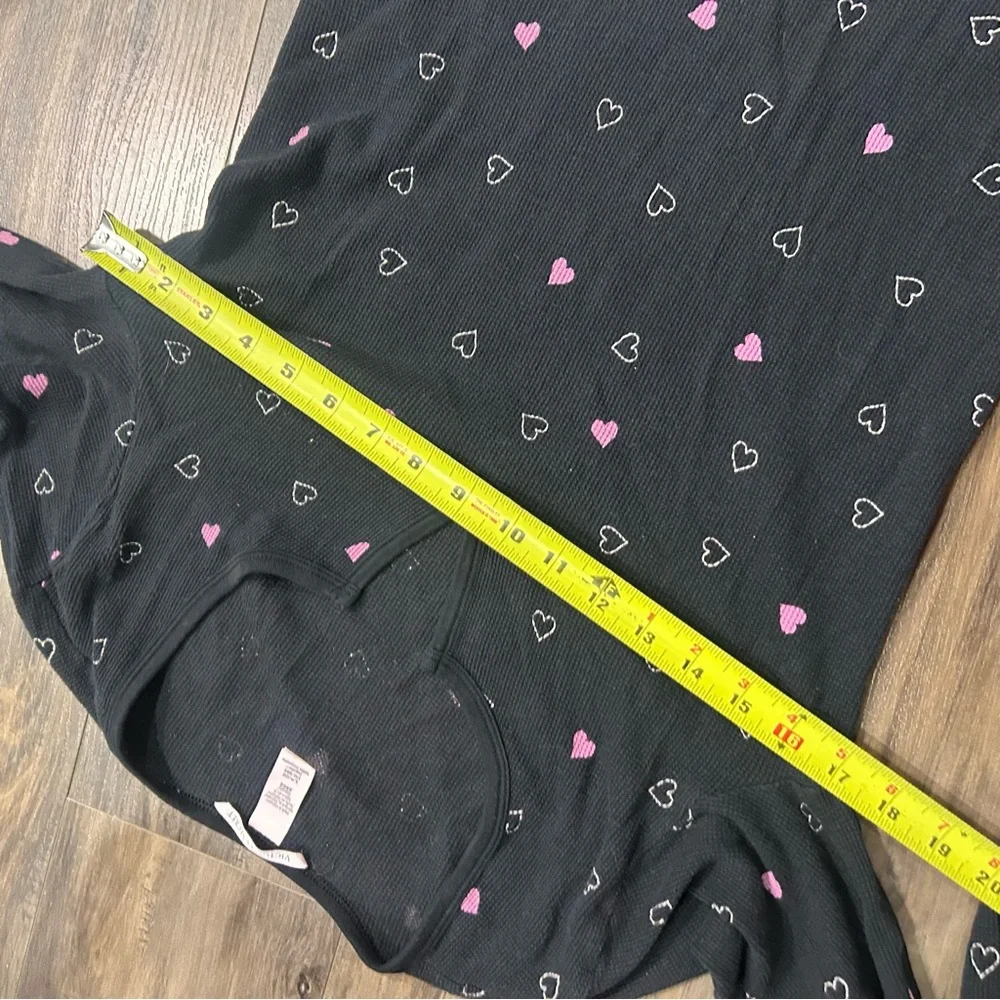 Victoria's Secret Black Pajama Set with Pink Heart Print - Picture 5 of 7